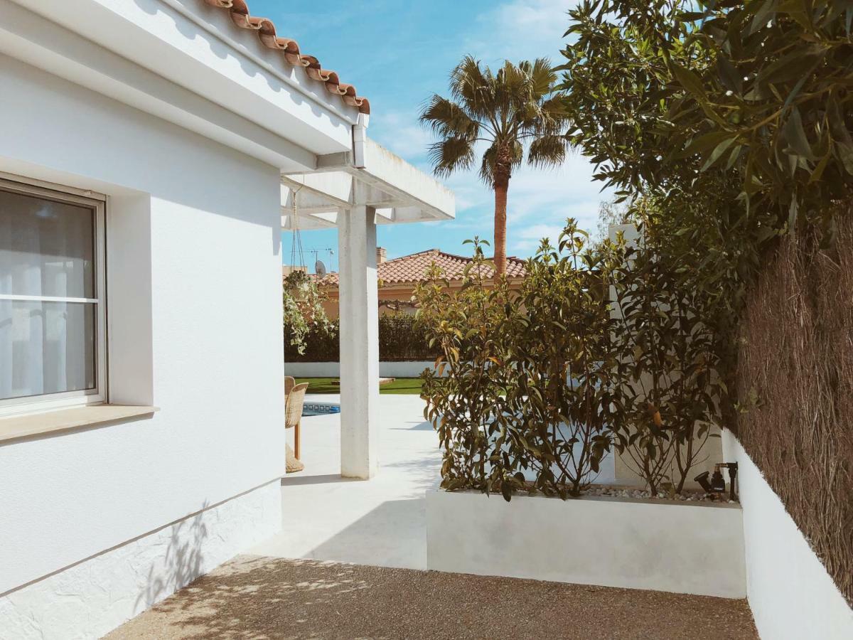 Villa Fernweh - Delta De L'Ebre リウマル エクステリア 写真